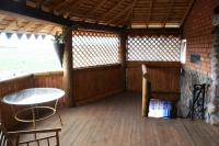 Лестница на 1 этаж на усадьбе Верес