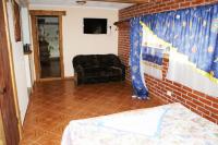 Спальня: вид на вход на усадьбе Верес