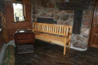 Внутри крытого крыльца на усадьбе Верес