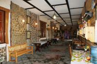 Крытая танц площадка на усадьбе Верес