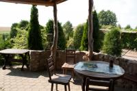 Терасса из кухни на усадьбе Верес